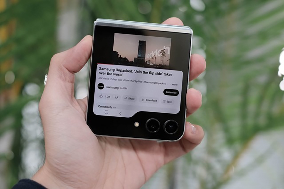 Tìm hiểu màn hình Flex Windows của Galaxy Z Flip5 (ảnh 8)