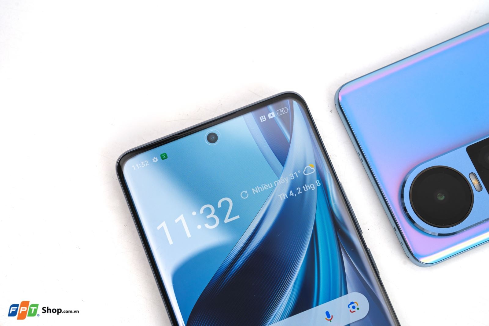 Trên tay OPPO Reno10 5G tại Việt Nam: Camera chân dung tele 32MP vượt trội, thiết kế siêu đẹp, giá