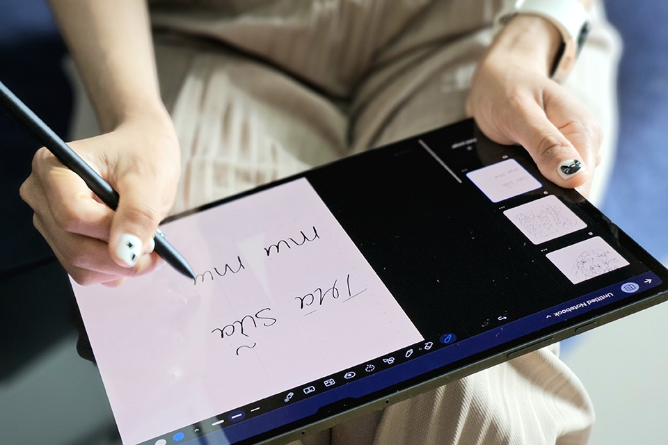 Trải nghiệm Samsung Galaxy Tab S9 Ultra 39