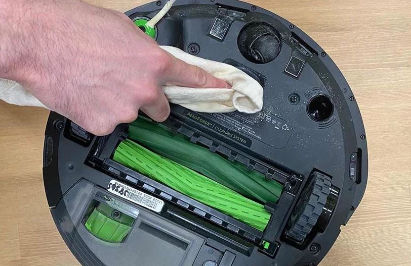 Cách khắc phục robot hút bụi bị đi lùi (Ảnh 1)