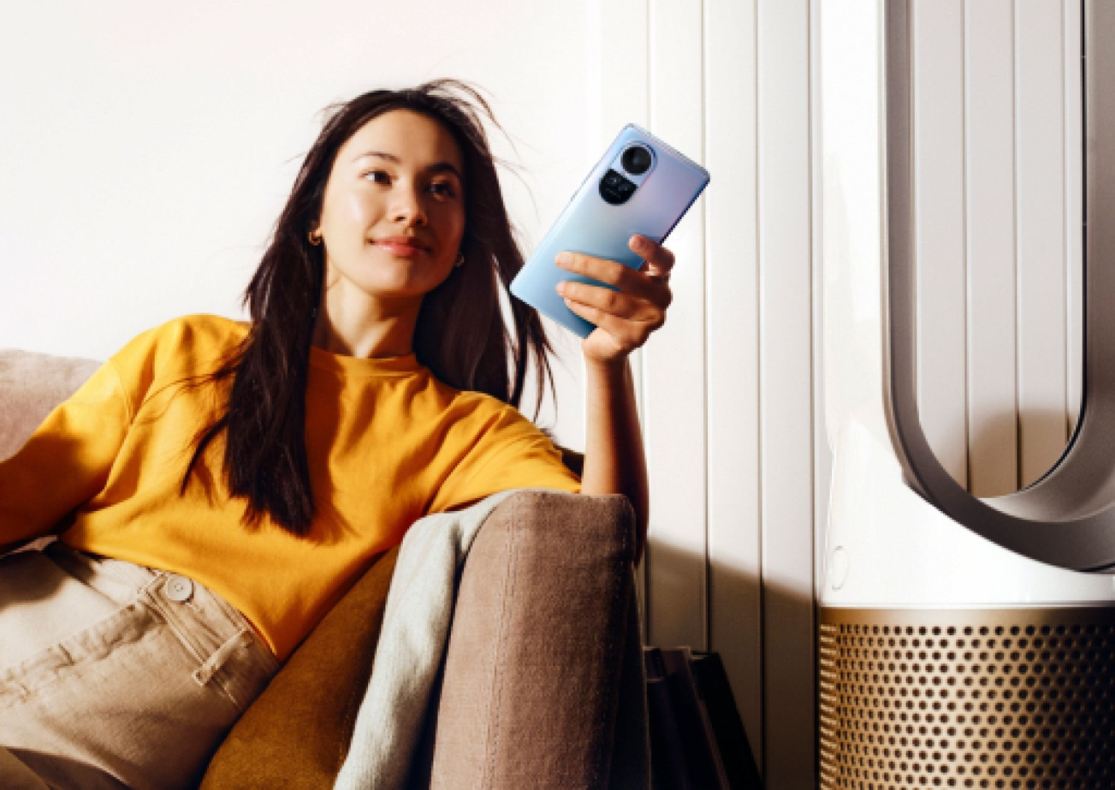 Cuộc sống trở nên tiện lợi hơn với bộ đôi “sạc nhanh - pin khủng” từ OPPO Reno10 5G