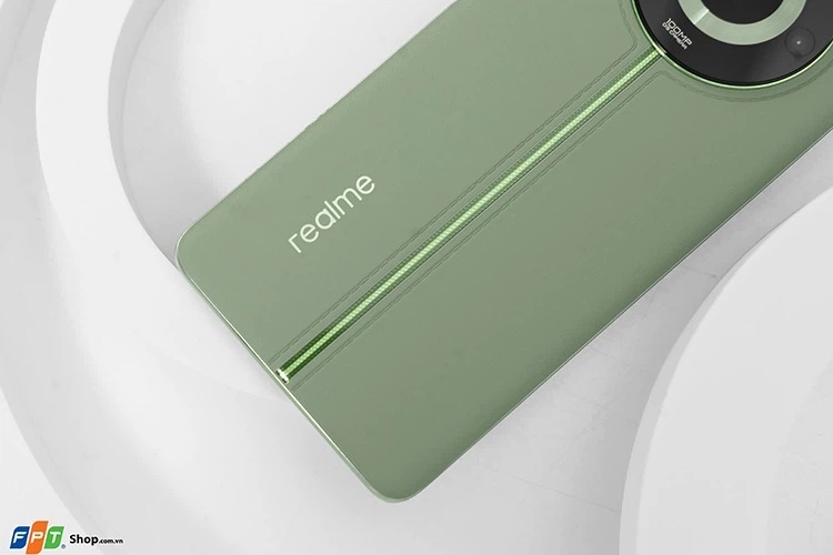 So sánh realme 11 Pro và realme 11 4G (Hình 2)