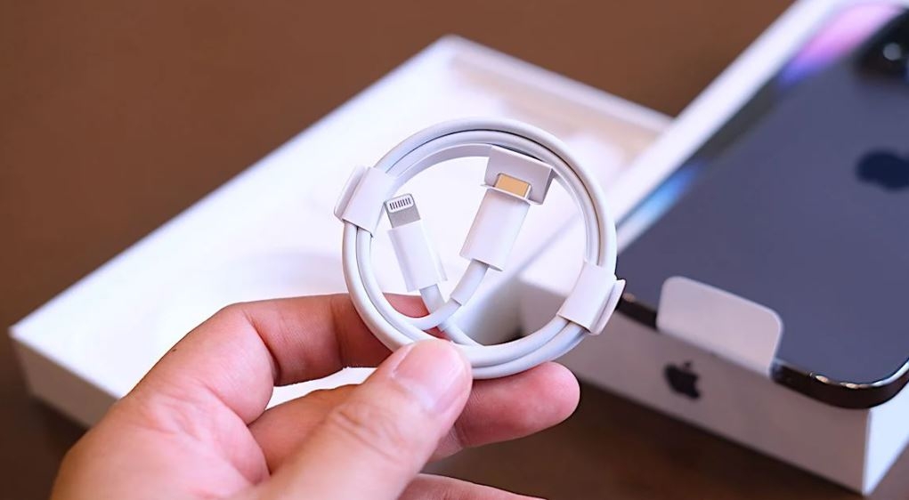 cách sạc pin iPhone 14 mới mua