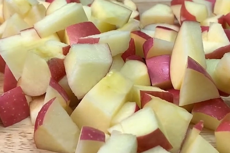 Cách làm nước ép củ dền bằng máy xay sinh tố (Hình 5)