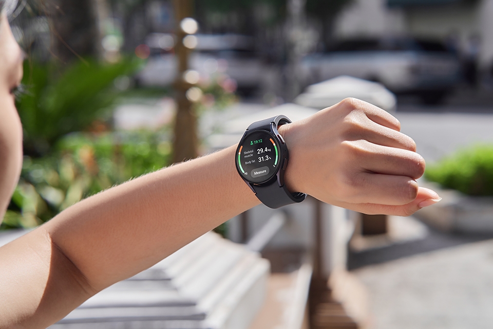 Galaxy Watch6 Series: Đồng hồ theo dõi sức khỏe tốt nhất 2023 18