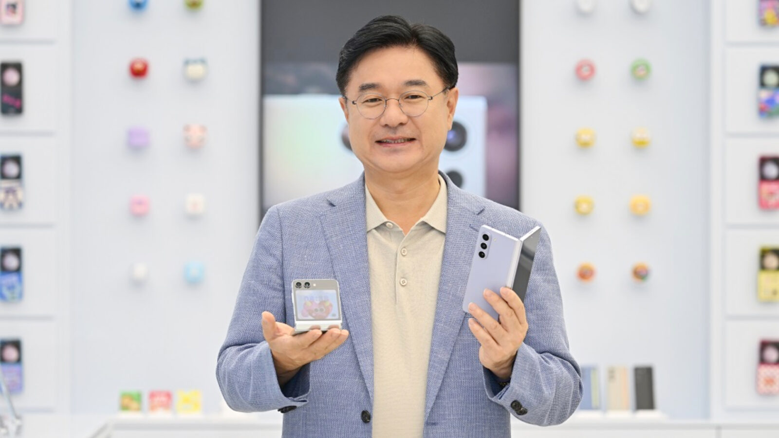 Samsung Galaxy Z Fold5 và Galaxy Z Flip5 quá "hot", phá kỷ lục đặt hàng trước tại Hàn Quốc