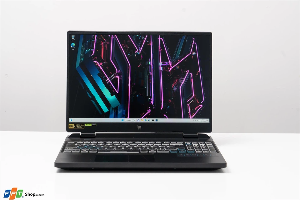 Acer Predator Helios Neo Gaming PHN16-71-54CD