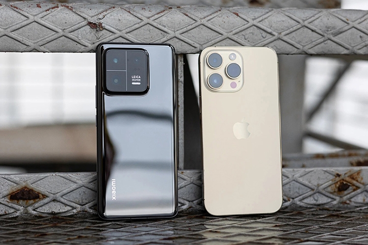 So sánh Xiaomi 13 Pro và iPhone 14 Pro Max (ảnh 2)