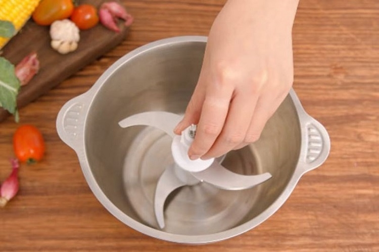 Máy xay thịt bị kẹt (Ảnh 1)