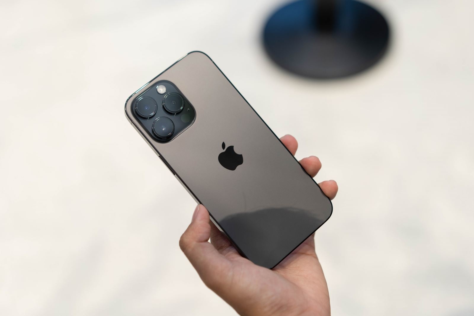 So sánh OPPO Find X6 và iPhone 14 Pro Max (ảnh 7)