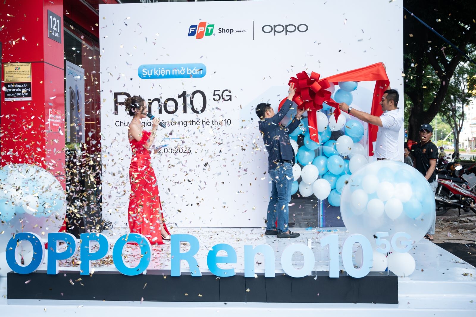 Toàn cảnh sự kiện mở bán OPPO Reno10 5G tại FPT Shop, tặng nhiều quà giá trị cho người dùng