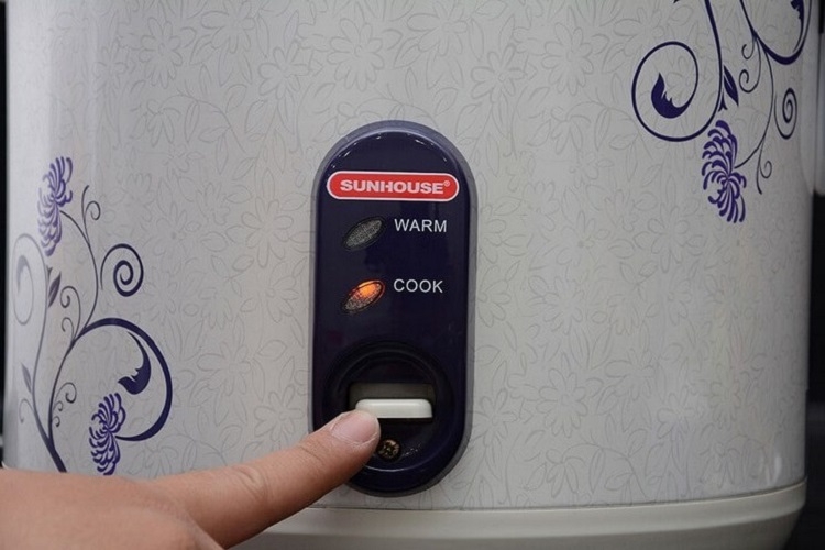 Đèn nồi cơm điện không sáng