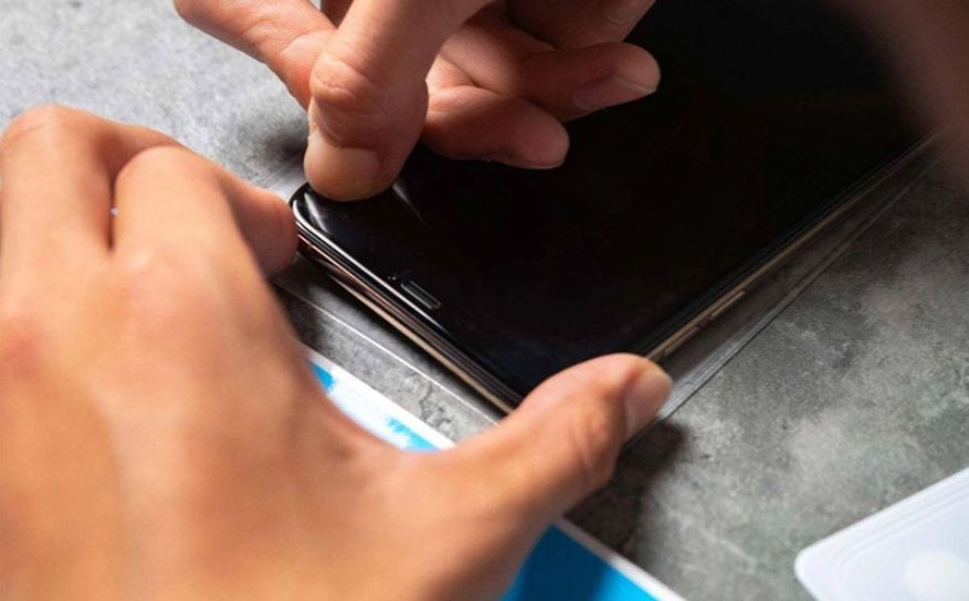 iPhone 14 bị đơ màn hình