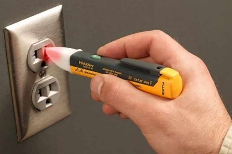 Cách dùng bút thử điện (Hình 6)