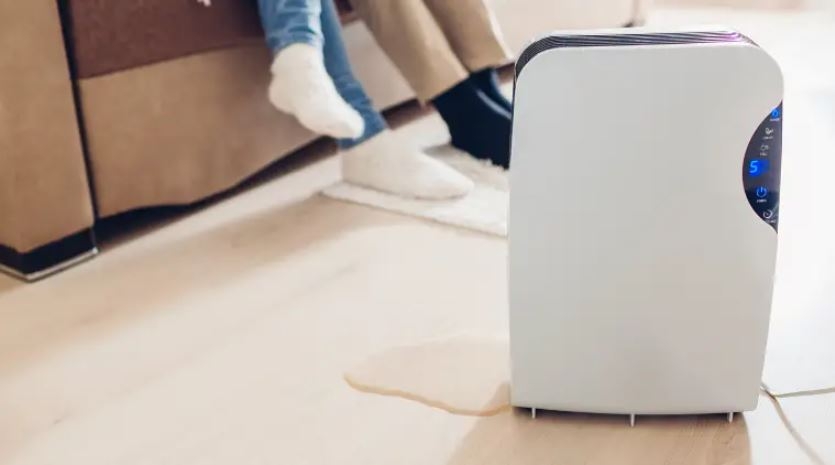 dấu hiệu máy hút ẩm bị chảy nước