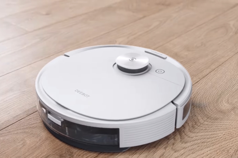 đánh giá deebot n8 - hình 1