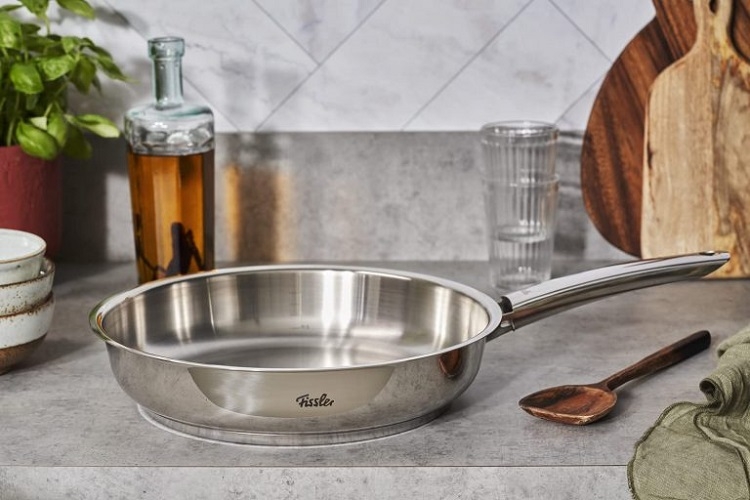 chảo gang, chảo inox hay chảo nhôm - ảnh 2