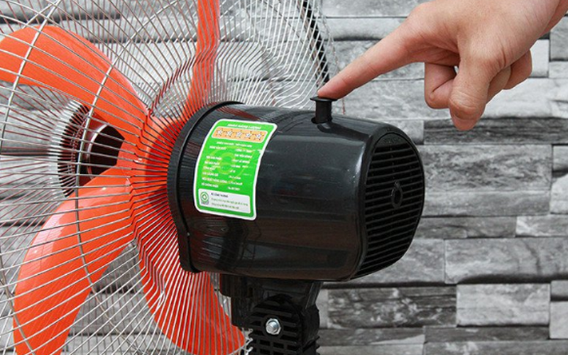 Quạt điện có cần tra dầu không? Bao lâu thì nên tra dầu một lần?