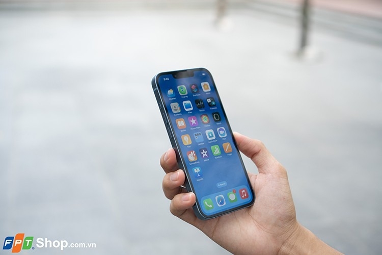 So sánh iPhone 14 và OPPO Find X6 Pro (ảnh 2)