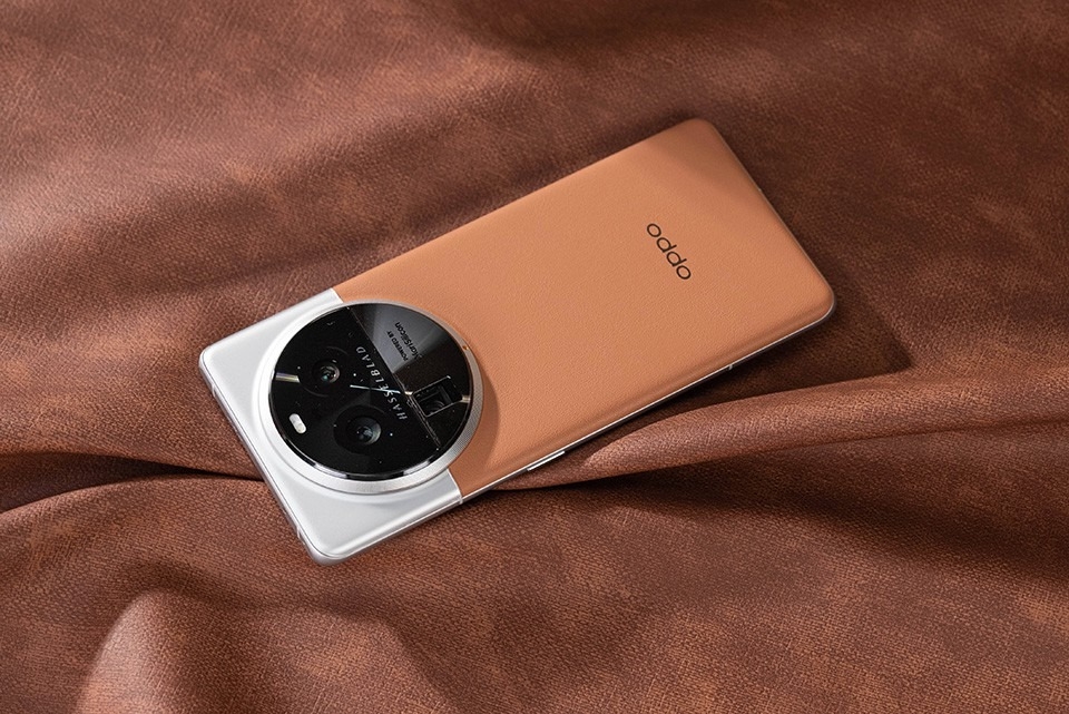 So sánh iPhone 14 và OPPO Find X6 Pro (ảnh 1)