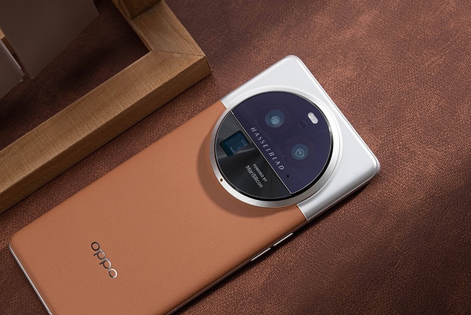 So sánh iPhone 14 và OPPO Find X6 Pro (ảnh 6)