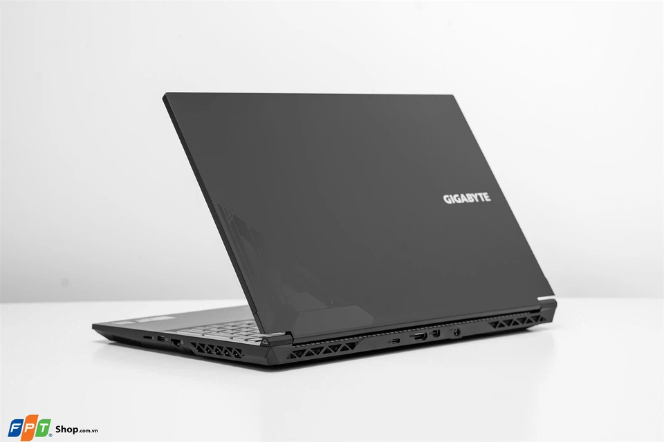Gigabyte Gaming G5 MF-F2VN313SH