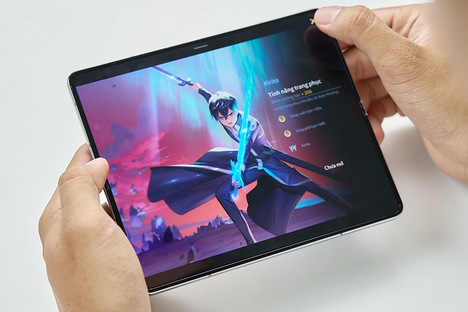 Trải nghiệm vài tựa game hot trên Samsung Galaxy Z Fold5 2