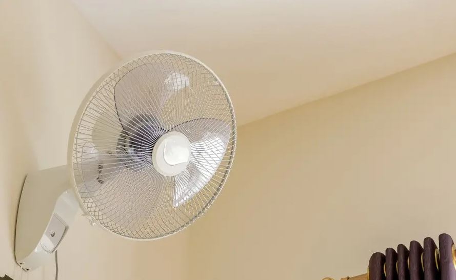 tại sao quạt quay ngược - ảnh 5