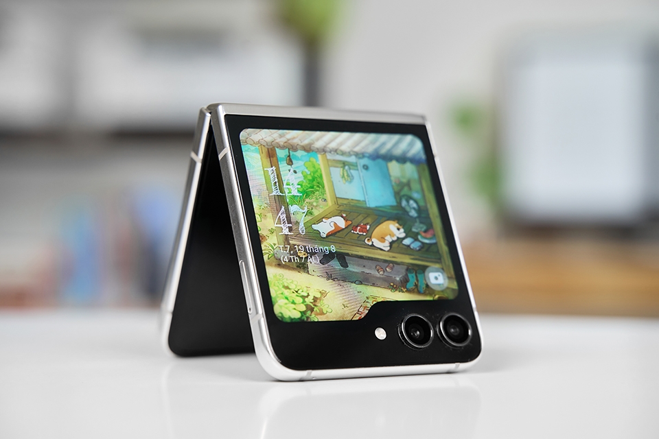 3 điểm nhấn làm nên sự khác biệt của Samsung Galaxy Z Flip5: Không chỉ là Flex Window 2