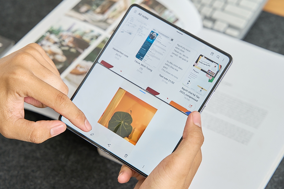 Với Samsung Galaxy Z Fold5, mọi tác vụ văn phòng sẽ gói gọn trong một chiếc điện thoại 2