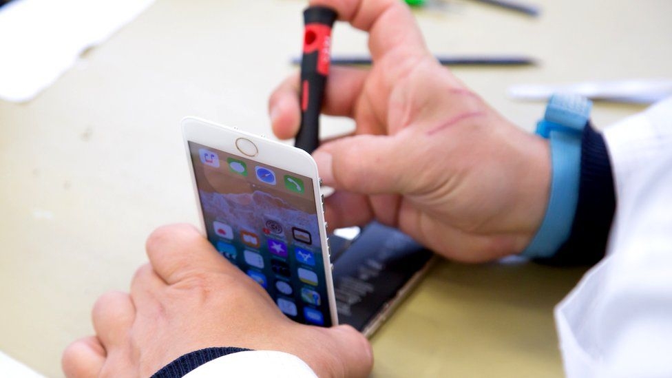 Có nên mua điện thoại cũ không 2