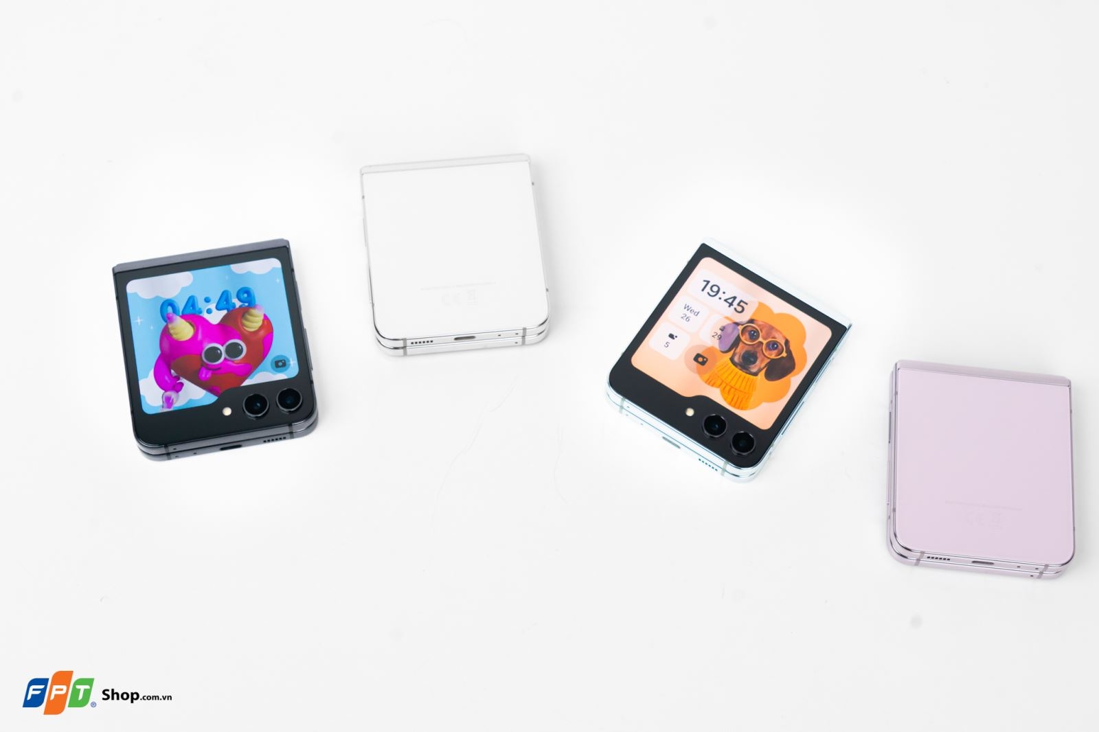 Cực HOT: Sở hữu Samsung Galaxy Z Flip5 256GB chỉ từ 17.49 triệu đồng, giá quá hấp dẫn, mời bạn nhanh tay “chốt đơn”