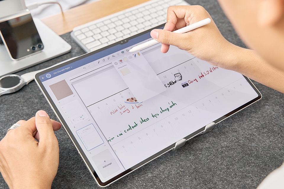 Một ngày trải nghiệm Samsung Galaxy Tab S9 Ultra: Làm việc, chiến game, tác vụ nào cũng đỉnh 20