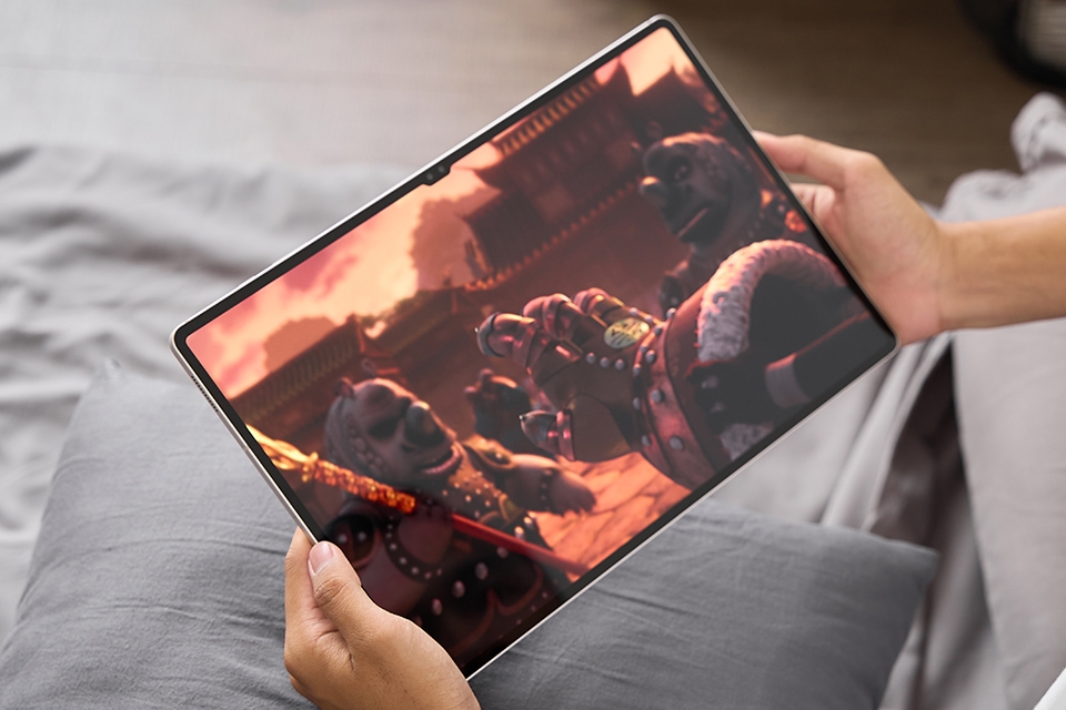 Một ngày trải nghiệm Samsung Galaxy Tab S9 Ultra: Làm việc, chiến game, tác vụ nào cũng đỉnh 50
