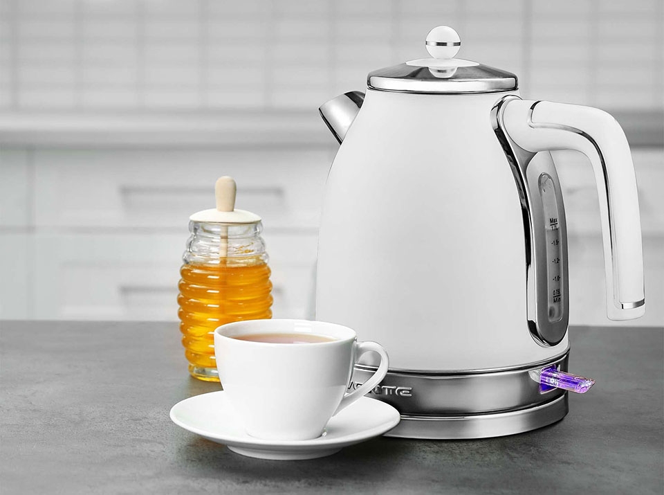 Đun nước bằng ấm siêu tốc có hại không - Ảnh 03