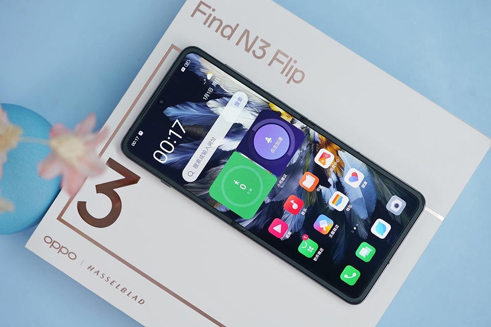 OPPO Find N3 Flip - Ảnh 05