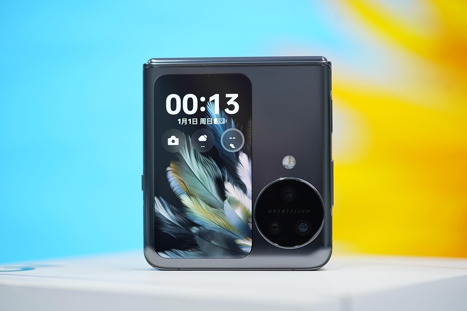 OPPO Find N3 Flip - Ảnh 06