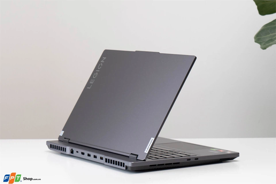 Lenovo Gaming Legion 5 15IAH7
