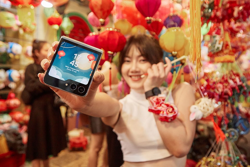 Bàn về trải nghiệm Samsung Galaxy Z Flip5 qua 3 từ: Linh hoạt, đa năng và bền bỉ 88