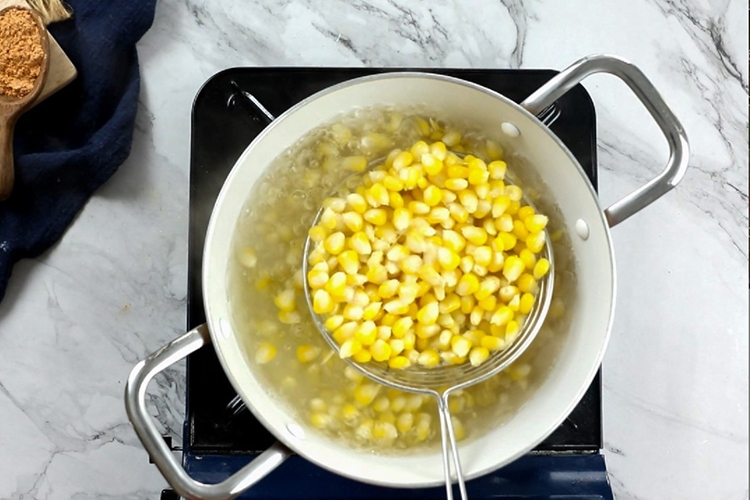 Cách làm ngô chiên bằng nồi chiên không dầu ngon giòn (Hình 3)