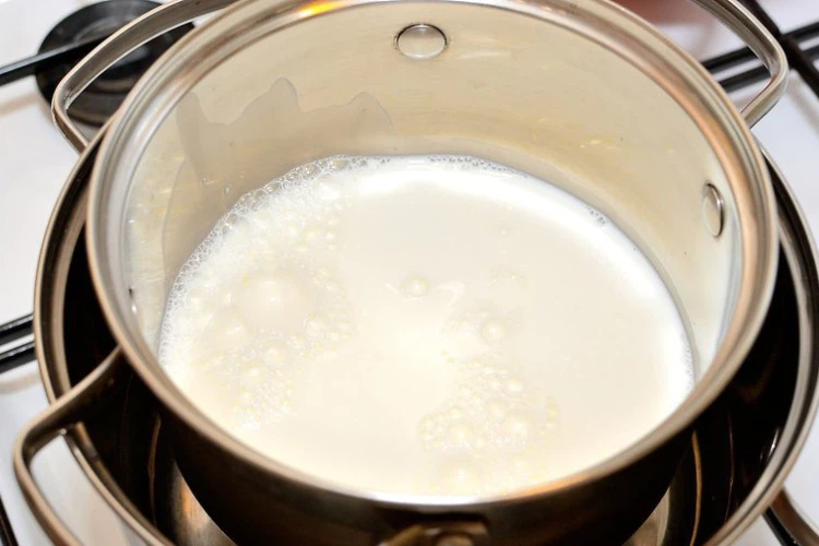 cách làm kem chuối bằng máy xay sinh tố - hình 5