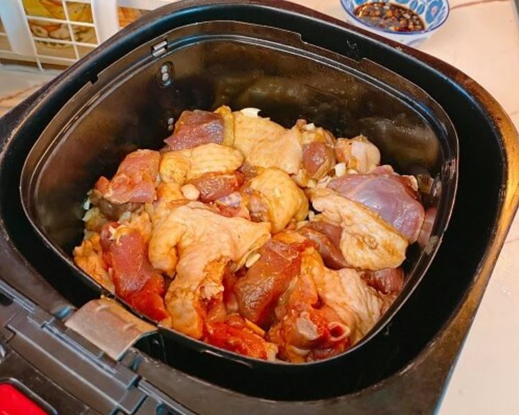 Cách làm ngan cháy tỏi bằng nồi chiên không dầu (Ảnh 5)