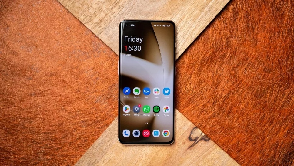 So sánh iPhone 14 Pro Max và OnePlus 11 (ảnh 3)