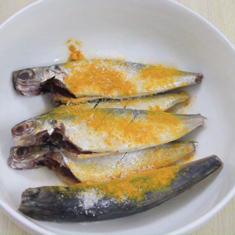 Nướng cá nục bằng nồi chiên không dầu (Ảnh 3)