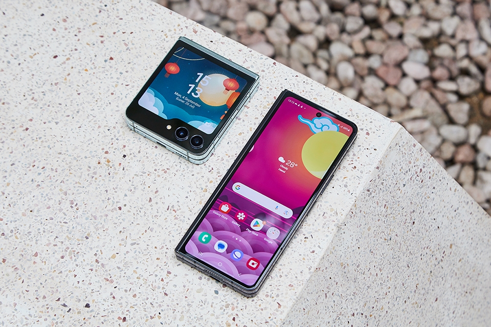 Một ngày rong ruổi cùng Galaxy Z Series 2023: Ngạc nhiên về độ bền của pin, màn hình và khung vỏ 08