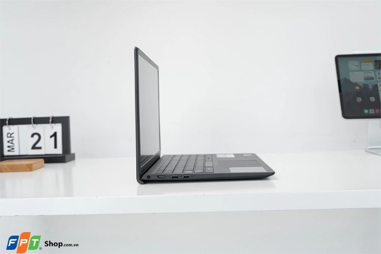 Dell Inspiron N3520