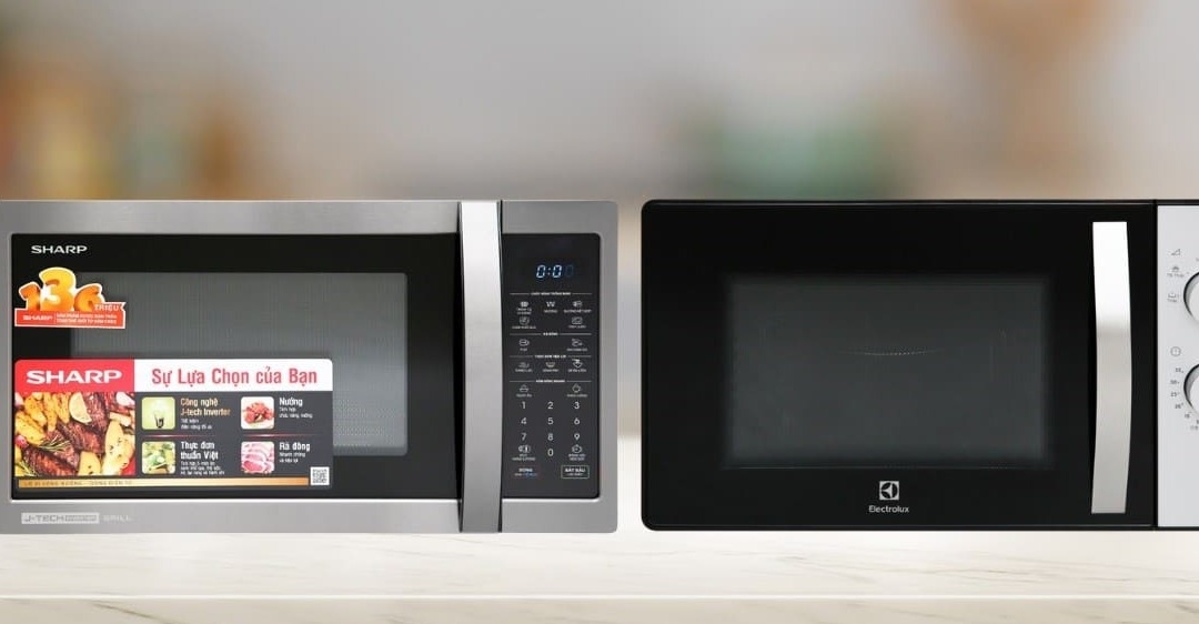 Lò vi sóng Sharp và lò vi sóng Electrolux: Nên chọn hãng nào?