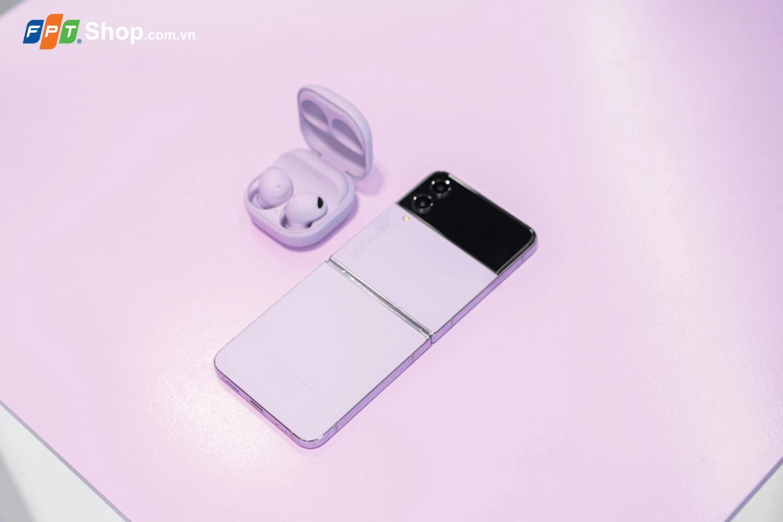 Đã đến lúc mua Samsung Galaxy Z Flip4, giá giảm "chạm đáy", chỉ còn 13.99 triệu đồng (ảnh 9)