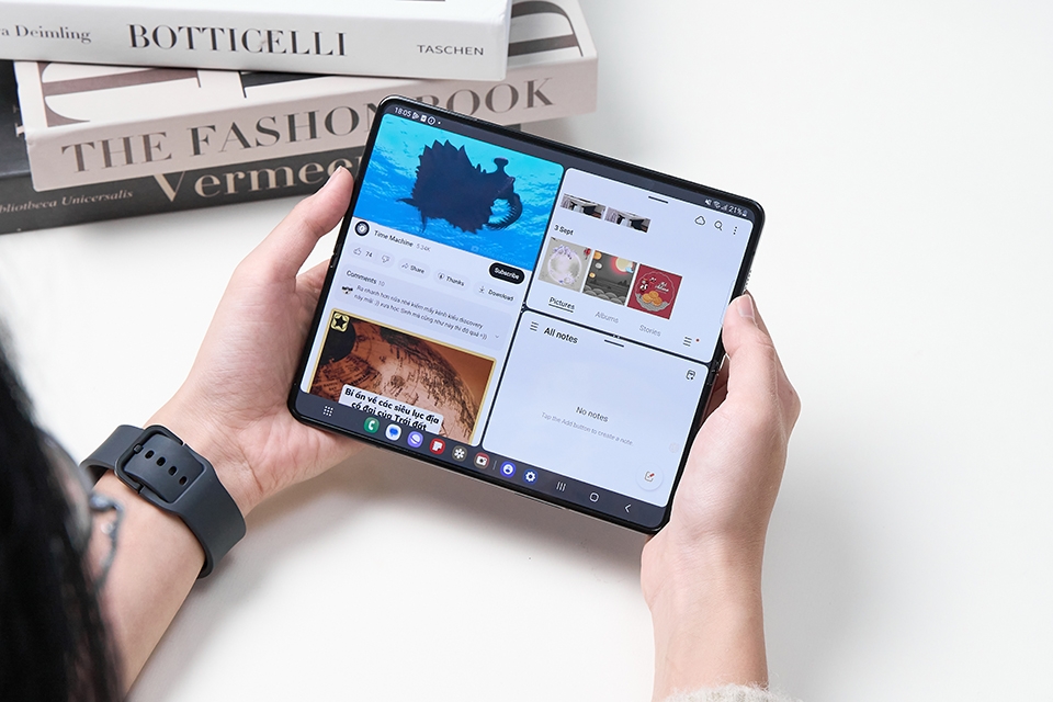 Galaxy Z Series 2023