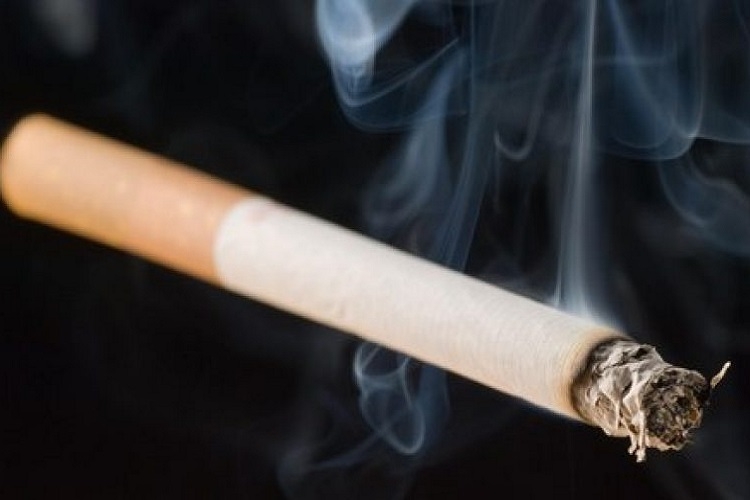 Khói thuốc lá gồm rất nhiều khí độc hại